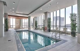 5 dormitorio piso en North York, Canadá. C$714 000