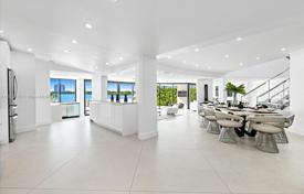 5 dormitorio casa de pueblo 472 m² en Miami, Estados Unidos. $6 400 000