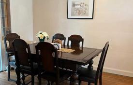 3 dormitorio casa de pueblo en North York, Canadá. C$2 051 000