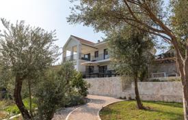 4 dormitorio villa 220 m² en Tivat city, Montenegro. 1 250 000 €