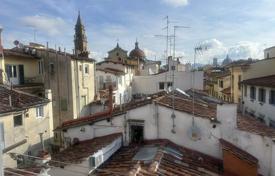 2 dormitorio piso 150 m² en Florencia, Italia. 850 000 €