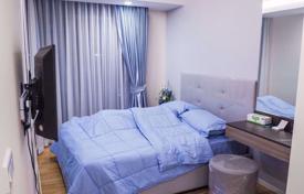 1-dormitorio apartamentos en condominio en Watthana, Tailandia. $195 000