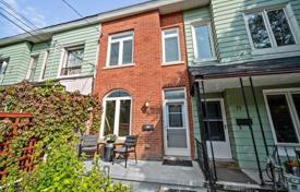 3 dormitorio adosado en York, Canadá. C$1 455 000