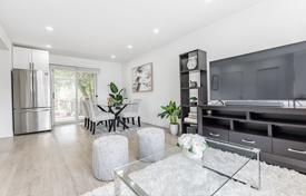 8 dormitorio casa de pueblo en Scarborough, Canadá. C$1 294 000