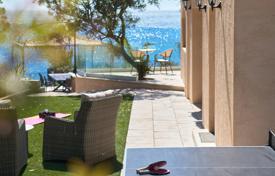 Villa – Théoule-sur-Mer, Costa Azul, Francia. 30 000 €  por semana