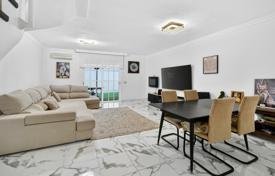 3 dormitorio adosado 164 m² en San Isidro (Canary Islands), España. 365 000 €