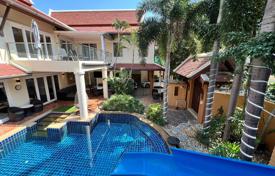 4 dormitorio villa 260 m² en Pattaya, Tailandia. $714 000