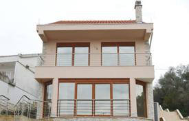Casa de pueblo – Tivat (city), Tivat, Montenegro. 370 000 €
