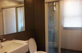 2-dormitorio apartamentos en condominio en Huai Khwang, Tailandia. $248 000