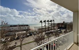 3 dormitorio piso 144 m² en Torreguadiaro, España. 425 000 €