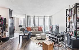 5 dormitorio piso en Scarborough, Canadá. C$796 000