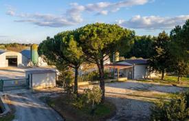 Terreno en Castiglione del Lago, Italia. 2 350 000 €