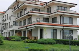 2 dormitorio piso 81 m² en Aheloy, Bulgaria. 108 000 €
