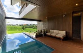 3 dormitorio villa 200 m² en Canggu, Indonesia. $432 000