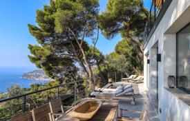 5 dormitorio villa 200 m² en Villefranche-sur-Mer, Francia. Price on request