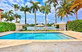 Villa – Miami Beach, Florida, Estados Unidos. $7 750 000