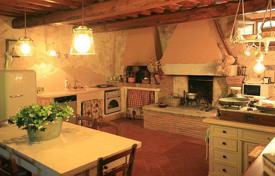 3 dormitorio villa 150 m² en Livorno, Italia. 990 000 €