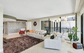 Condominio – South Bayshore Drive, Miami, Florida,  Estados Unidos. $940 000