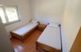 3 dormitorio piso 72 m² en Primorje-Gorski Kotar County, Croacia. 235 000 €