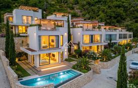 4 dormitorio villa 224 m² en Đenovići, Montenegro. 1 150 000 €