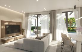 5 dormitorio villa 348 m² en Benidorm, España. 746 000 €