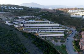 6 dormitorio adosado 119 m² en Manilva, España. 425 000 €