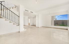 7 dormitorio villa 390 m² en Marbella, España. 980 000 €