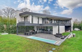 Villa – Garches, Ile-de-France, Francia. 3 650 000 €