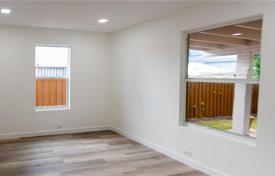 3 dormitorio casa de pueblo 153 m² en Miami, Estados Unidos. $689 000