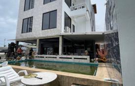 10 dormitorio villa 700 m² en Pattaya, Tailandia. $864 000
