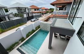 5 dormitorio villa 266 m² en Pattaya, Tailandia. $437 000