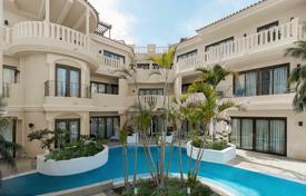 1 dormitorio piso 58 m² en Los Cristianos, España. 318 000 €