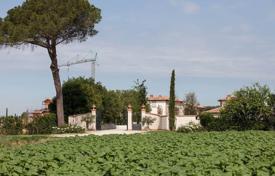 4 dormitorio villa 245 m² en Cortona, Italia. 870 000 €