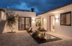 10 dormitorio villa 201 m² en Nueva Andalucia, España. 2 250 000 €
