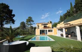 4 dormitorio villa en Provenza - Alpes - Costa Azul, Francia. 3 800 €  por semana