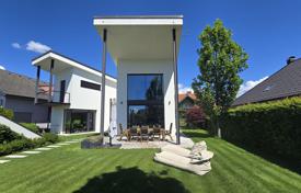 Chalet 318 m² en Domzale, Eslovenia. 2 490 000 €