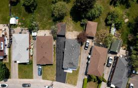 6 dormitorio casa de pueblo en Scarborough, Canadá. C$1 659 000