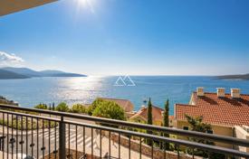 3 dormitorio piso 105 m² en Radovići, Montenegro. 1 150 000 €