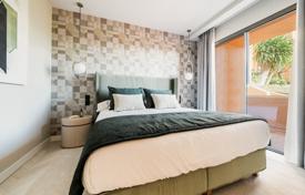 8 dormitorio piso 290 m² en Nueva Andalucia, España. 3 249 000 €