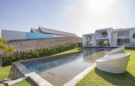 4 dormitorio villa 1450 m² en Tumbak Bayuh, Indonesia. $1 400 000