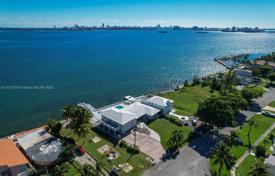 Casa de pueblo – North Bayshore Drive, Miami, Florida,  Estados Unidos. $7 500 000