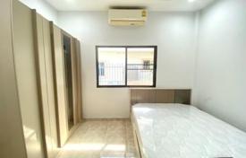 4 dormitorio villa 738 m² en Pattaya, Tailandia. $354 000