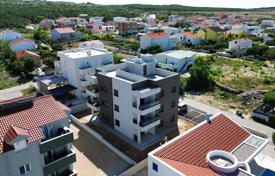3 dormitorio piso 69 m² en Ražanac, Croacia. 242 000 €