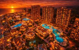 Apartamento luminoso de dos habitaciones en un complejo turístico de lujo. $190 000