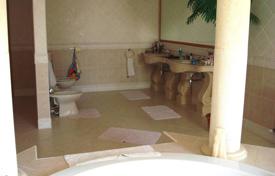 5 dormitorio chalet 1700 m² en Alethriko, Chipre. 7 000 000 €