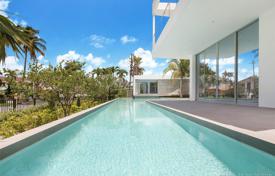 Villa – Miami Beach, Florida, Estados Unidos. $7 495 000