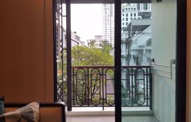 1-dormitorio apartamentos en condominio en Pathum Wan, Tailandia. $339 000