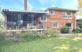 6 dormitorio casa de pueblo en North York, Canadá. C$2 233 000