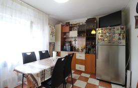 4 dormitorio piso 98 m² en Bucharest, Rumanía. 193 000 €