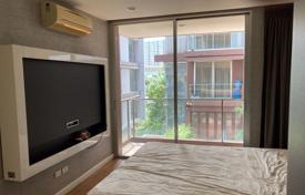 2 dormitorio piso en Bang Phlat, Tailandia. $205 000